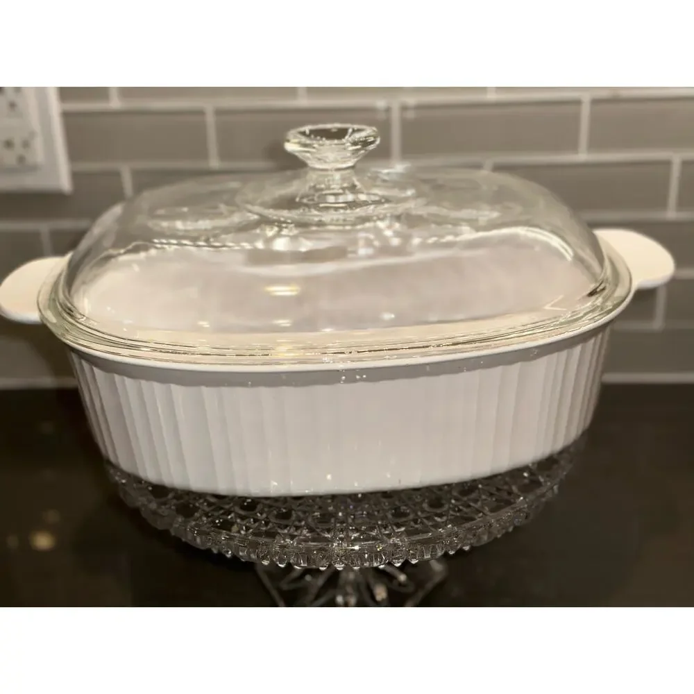 CorningWare “French White” 4 Liter Roaster Casserole F-14-B with Pyrex Lid